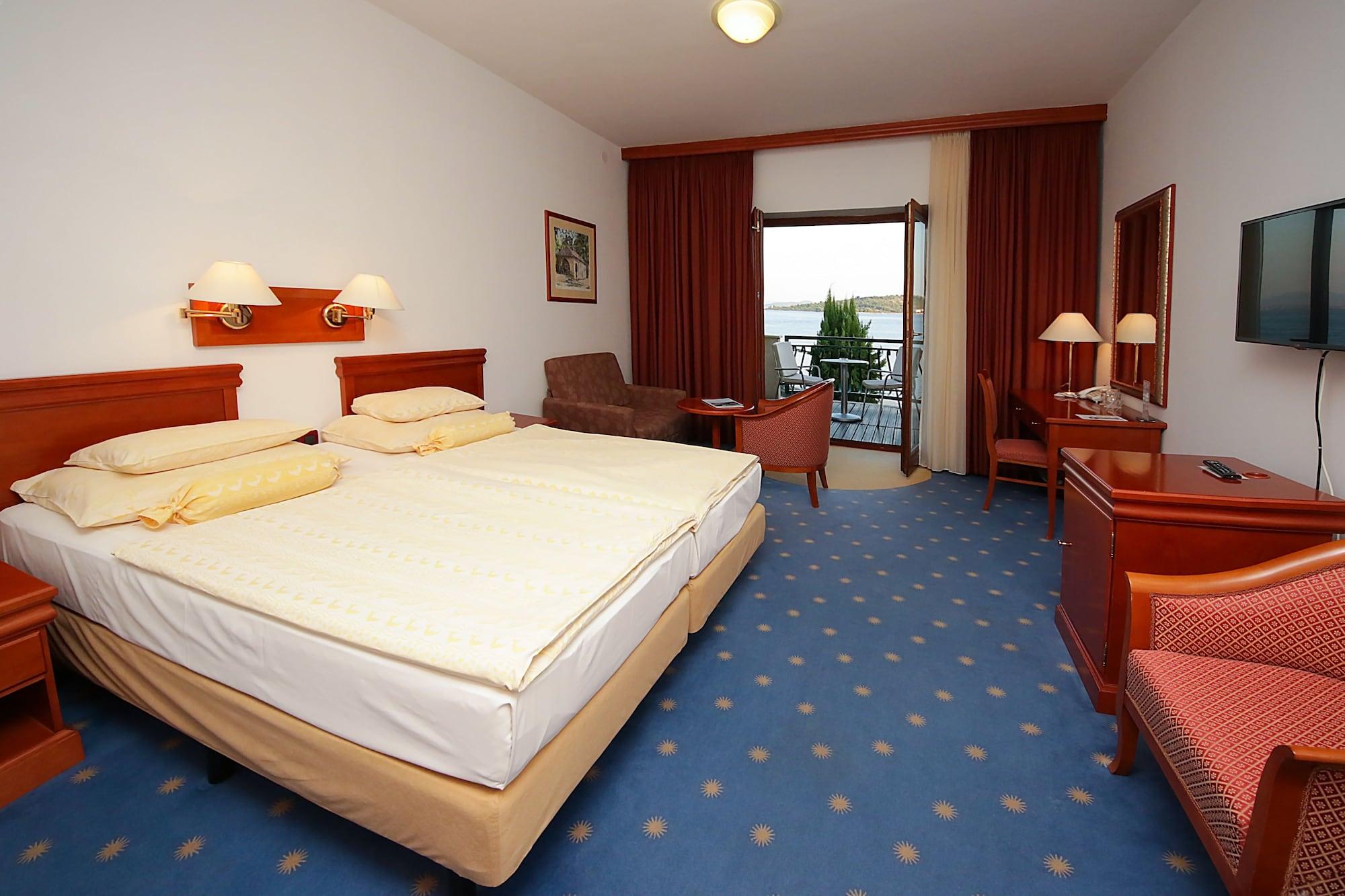 Hotel Villa Radin Vodice Bagian luar foto