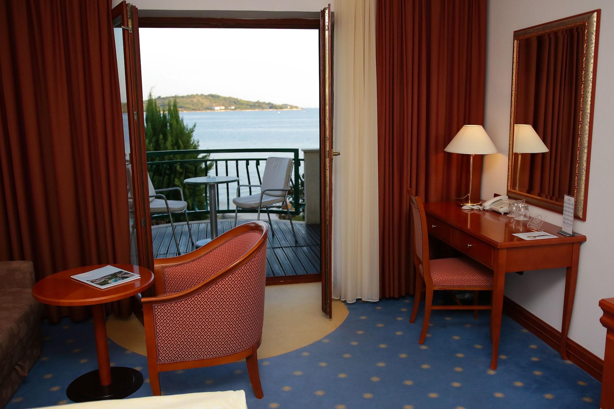 Hotel Villa Radin Vodice Bagian luar foto