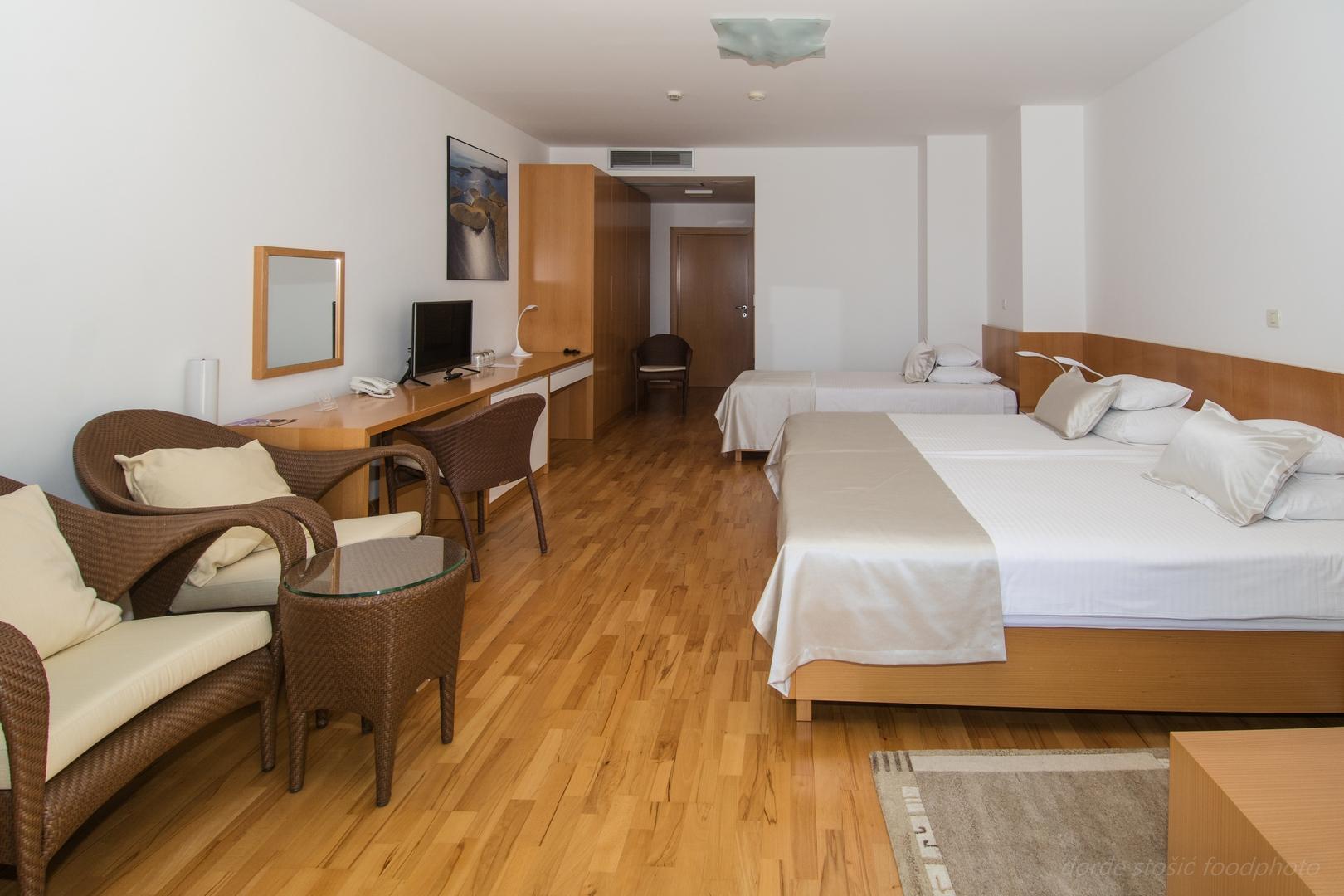 Hotel Villa Radin Vodice Bagian luar foto