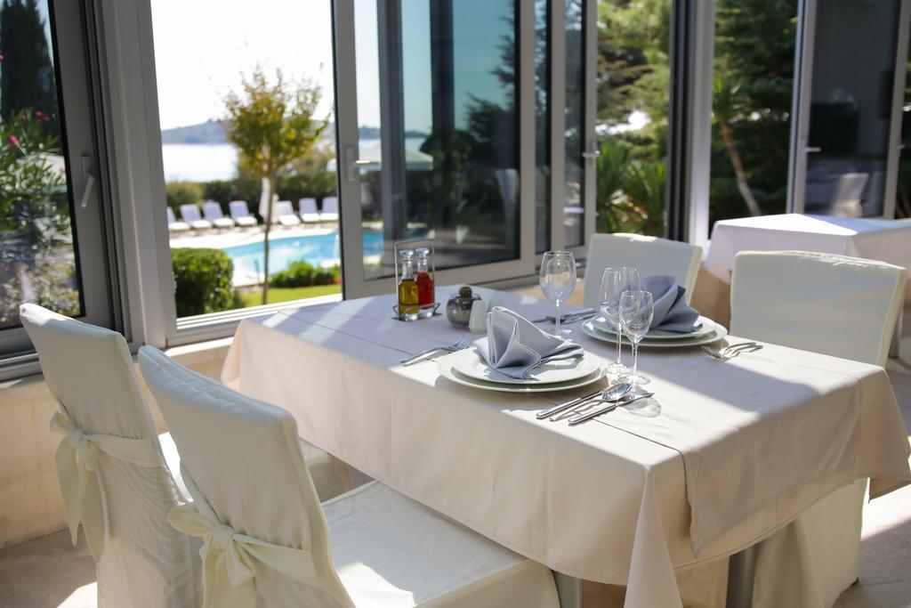 Hotel Villa Radin Vodice Bagian luar foto