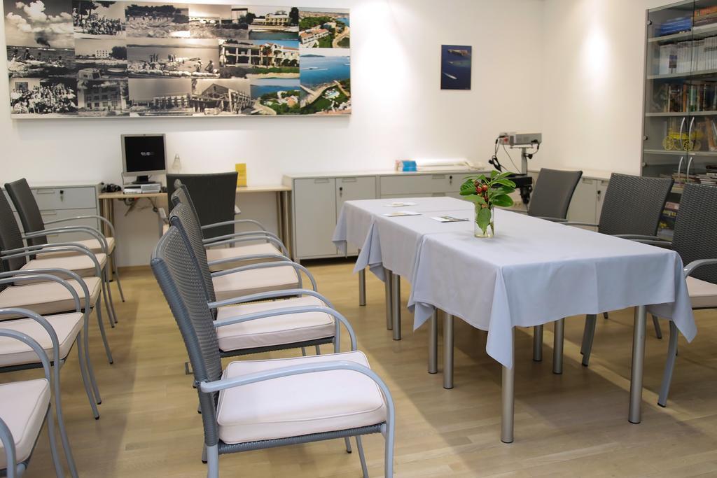 Hotel Villa Radin Vodice Bagian luar foto