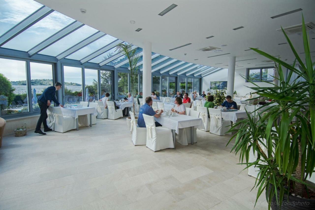 Hotel Villa Radin Vodice Bagian luar foto
